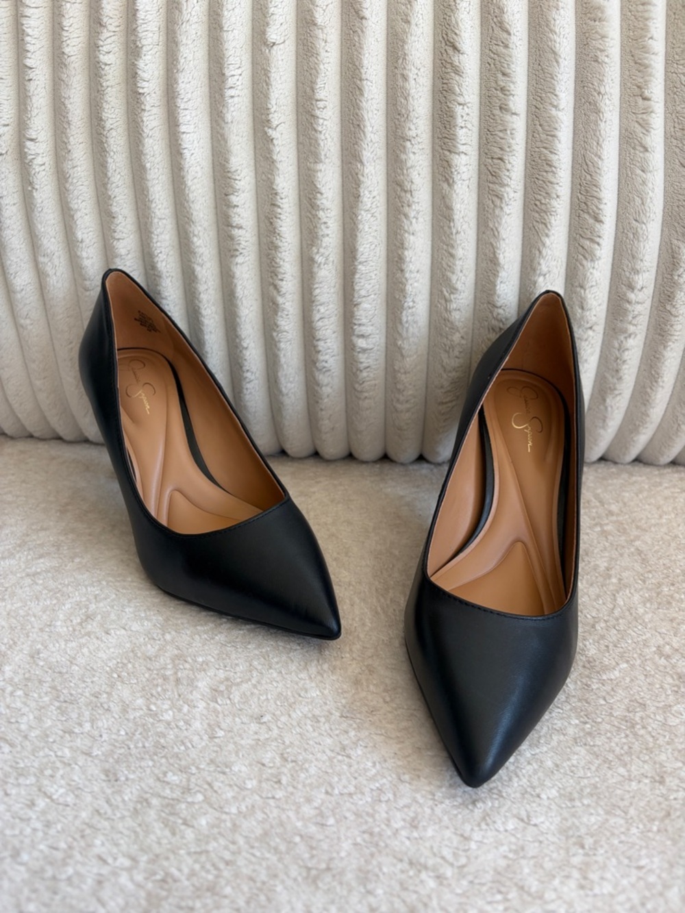 Like new size 7 Jessica Simpson heel